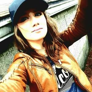 Meet your Posher, Vanessa